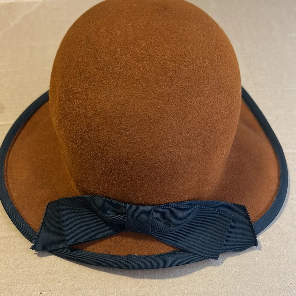 Vintage Bollman Brown 100% Wool Hat with bow 7.5”
